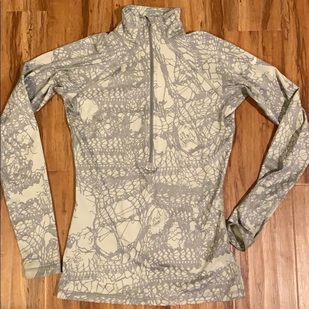 Nike pro half zip
